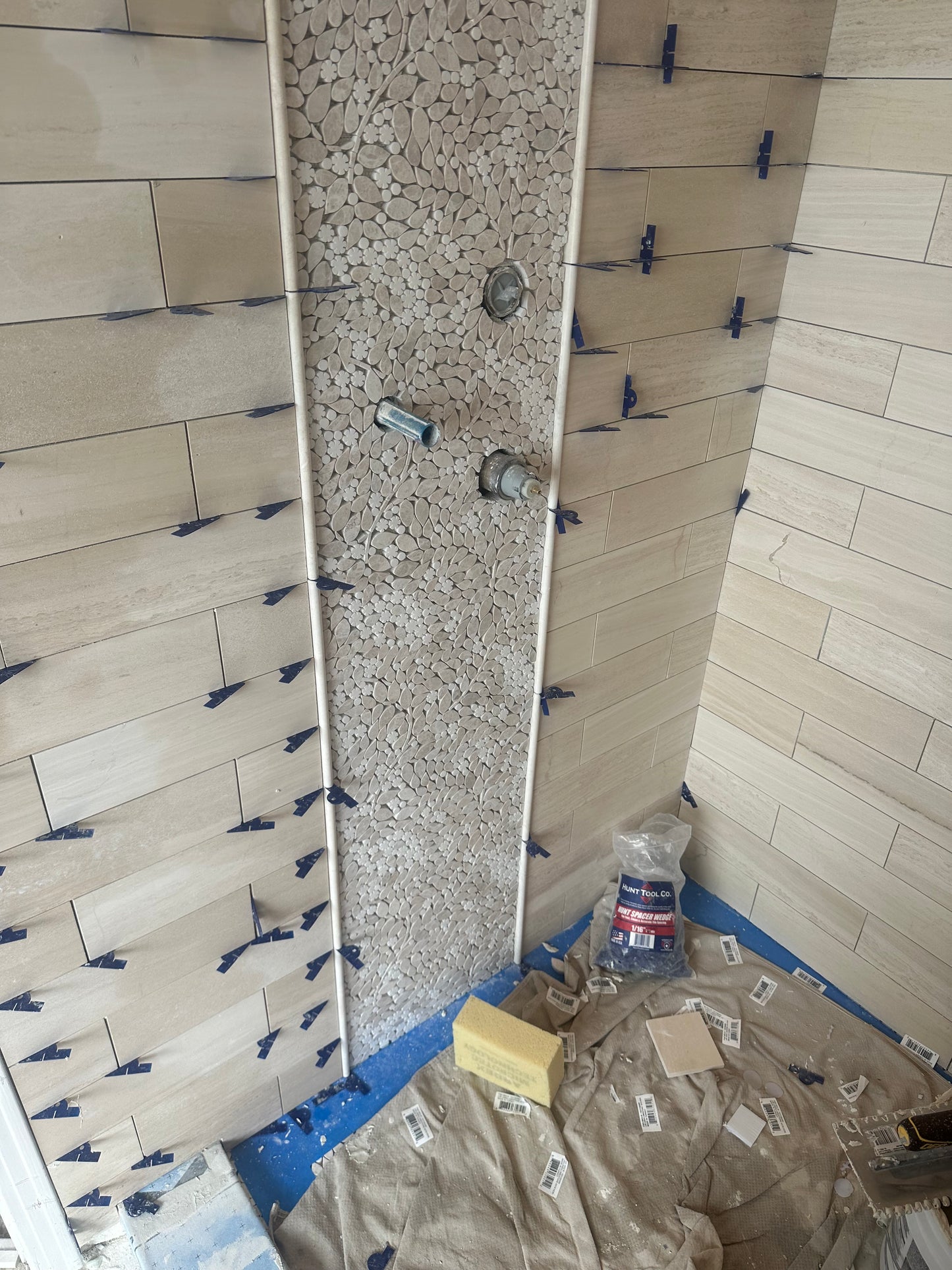1/16" Tile Spacer Wedge 250 ct.